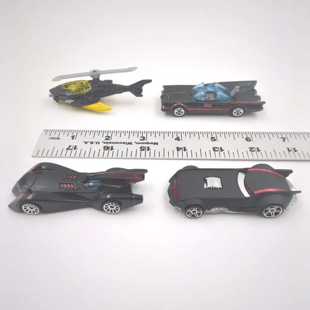 Hot Wheels Batman Batmobile Batcopter Diecast Vehicle Lot of 4 DC Comics